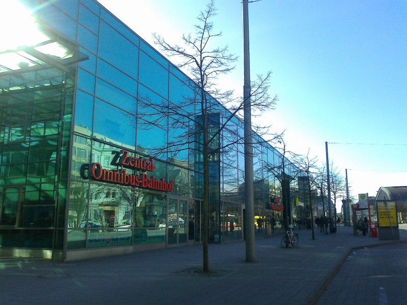 Autovermietung Hamburg Hauptbahnhof im ZOB Busport